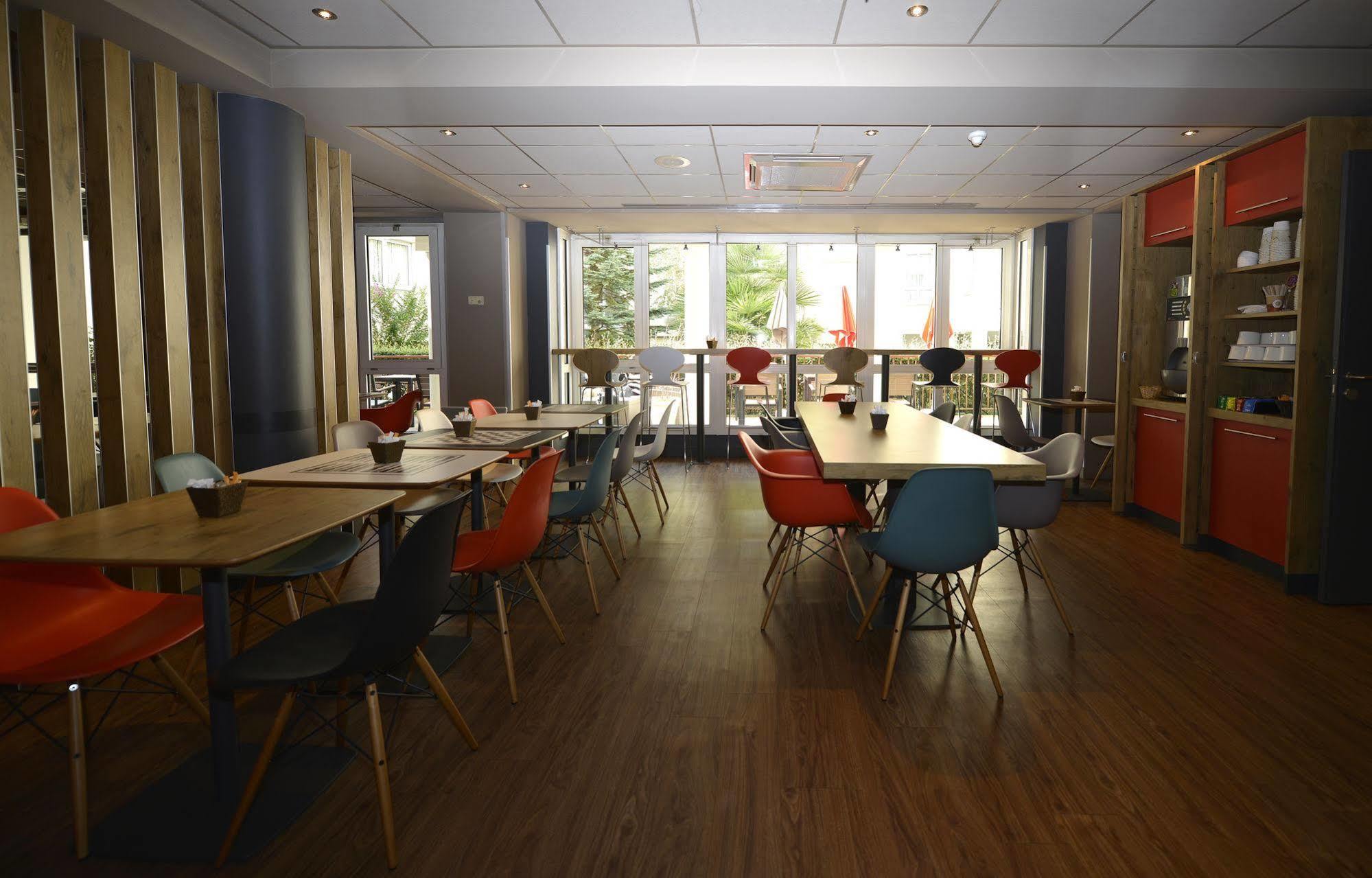 Ibis Chateau De Фонтенбло Экстерьер фото